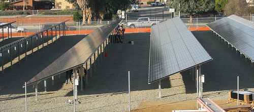 A portion of the 1,288 solar panels on 1.5 acres, which are connected to a 250 kW inverter to produce an estimated 600,000 kW hours of alternating current each year at the Forest Service’s San Dimas Technology Development Center. (Recsolar photo)