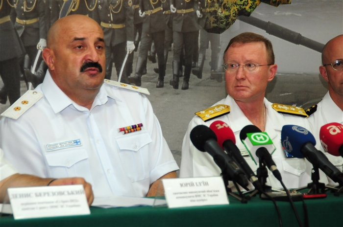 ODESSA, Ukraine - U.S. Navy Vice Adm. Frank Pandolfe, commander, U.S. 6th Fleet, right, and Ukrainian navy Vice Adm. Yuriy Ilyin, acting Ukrainian chief of naval operations, left, field questions from Ukrainian media during the opening press conference for Exercise Sea Breeze 2012 (SB12) at the Odessa Officers Club, July 9. SB12, an annual multinational exercise in the Black Sea, is a combined air, land and maritime exercise designed to improve maritime safety, security and stability in the Black Sea by enhancing the capabilities of Partnership for Peace and Black Sea regional maritime security forces. 