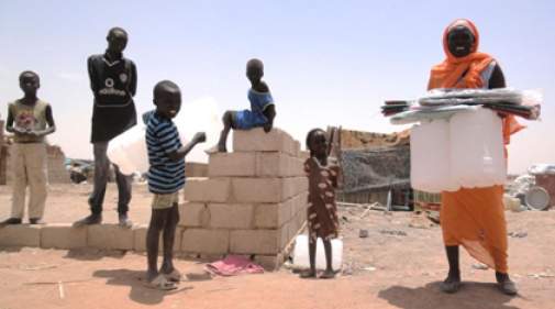 A South Sudanese woman who fled to Khartoum during the north–south civil war prepares to return to her homeland with her family.