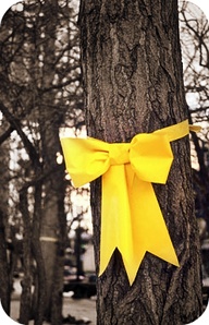 yellow ribbon