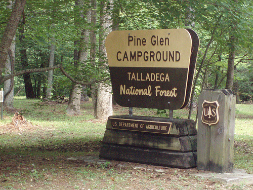 Volunteers on the Talladega National Forest work to help keep forest recreation areas like the Pine Glen campgrounds clean and ready for visitors.  U.S. Forest Service photo.