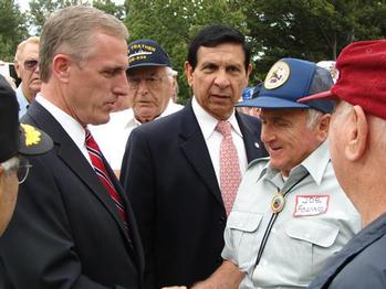 Congressman Murphy greets the group of veterans as they show up at the Tomb of the Unknown