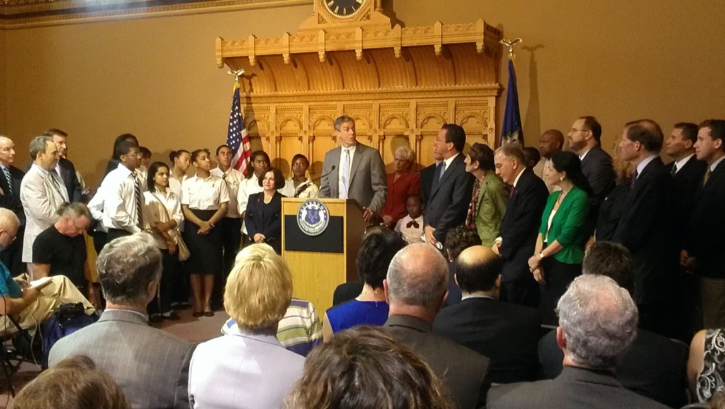 Secretary Duncan announces new waivers in Connecticut.