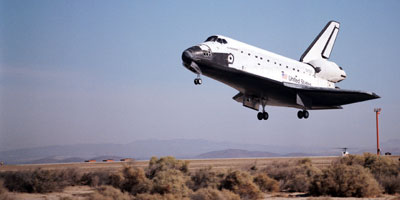 Space Shuttle Endeavour landing at Edwards Airforce Base