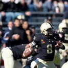 Photo: NCAA Football - OCT 13- Kent State at Army

Army Black Knights' quarterback Trent Steelman scrambles away from the Kent State Golden Flashes defense during the NCAA football game between Kent State and Army, Oct. 13, in Michie Stadium, West Point, N.Y. (Photo by Tommy Gilligan)