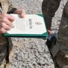 Maj. Gen. Abrams re-enlists 25 'Desert Rogues' [Image 1 of 4]