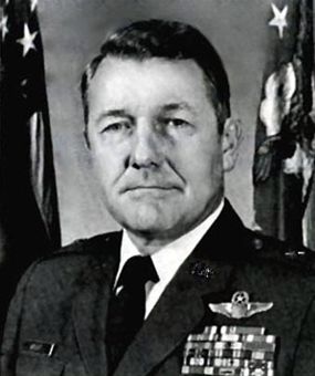 photo of BRIGADIER GENERAL LARRY D. WRIGHT