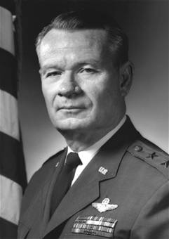 photo of MAJOR GENERAL JEWELL C. MAXWELL