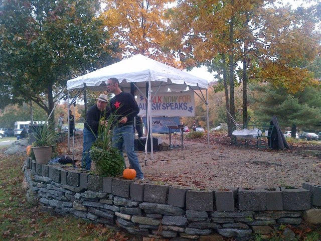 Photo: Lee Elci's brother, Steve Elci, delivered an awesome performance at the Autism Speaks Walkathon in Waterford today. Big crowd! Raised over $50k. Kristen Anbari did a fantastic job!