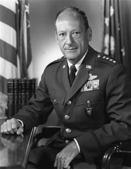 photo of GENERAL JOSEPH R. HOLZAPPLE