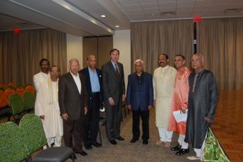 Congressman Olson visits India House to celebrate Diwali