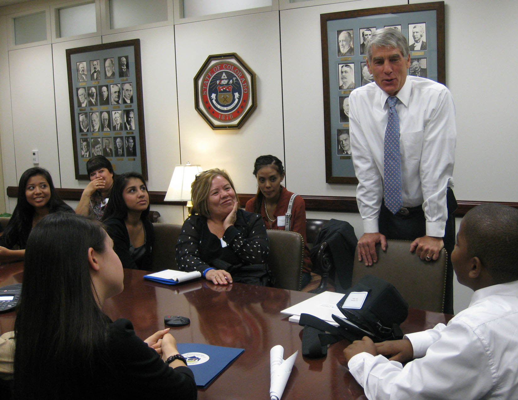 Mark Udall talks with ELK Kids