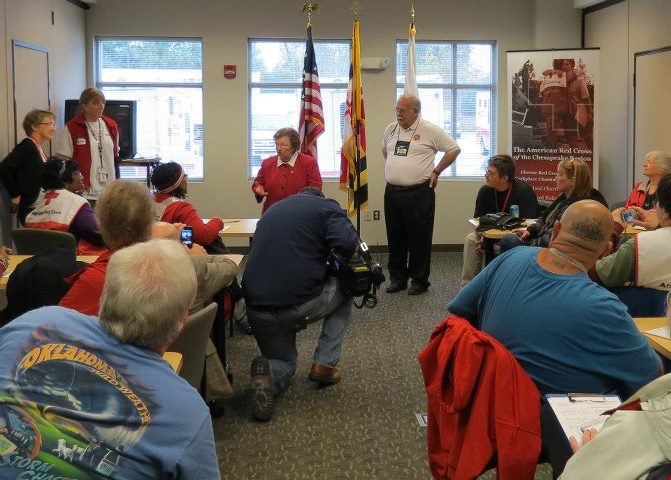 Photo: Senator Mikulski toured the American Red Cross Superstorm Sandy Headquarters in Baltimore to see first-hand relief efforts for those recovering from severe weather and to thank Red Cross workers and volunteers for their efforts.