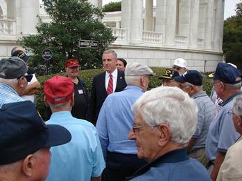 Congressman Tim Murphy participates in a wreath laying ceremony at the Tomb of the Unknowns at Arlington National Cemetery with local World War II veterans from Greensburg, PA.