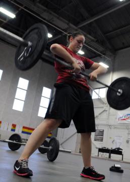 Alaska guardsmen keep in shape with CrossFit