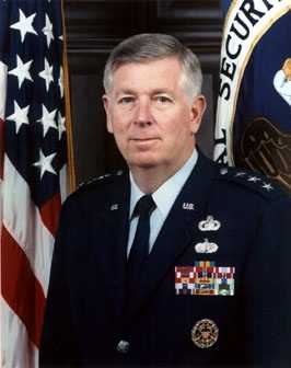 photo of LIEUTENANT GENERAL KENNETH  A. MINIHAN