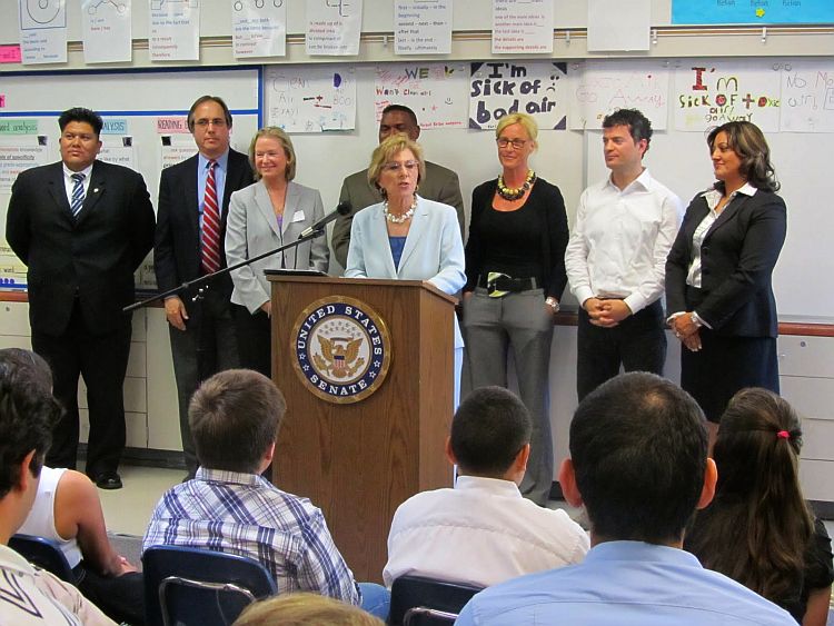 Senator Boxer spoke with students and faculty from Saul Martinez Elementary in Mecca.