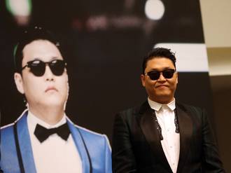 'Gangnam' rapper PSY apologizes for anti-American lyrics