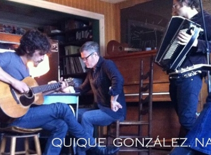 Quique González desvela (con polémica) el título de su nuevo disco: 'Delantera Mítica'