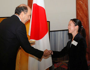 Ambassador Roos congratulates Naoko Tajima, the winner of the 2012 U.S. Ambassador’s Award