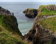 Carrack a Rede Rope Bridge