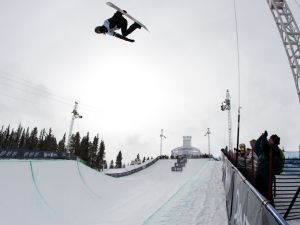 Snowboard superpipe finals: Dew Tour 2012