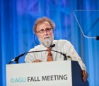 Professor Sir Robert Watson delivers the frontiers of geophysics lecture at the 2012 AGU Fall Meeting