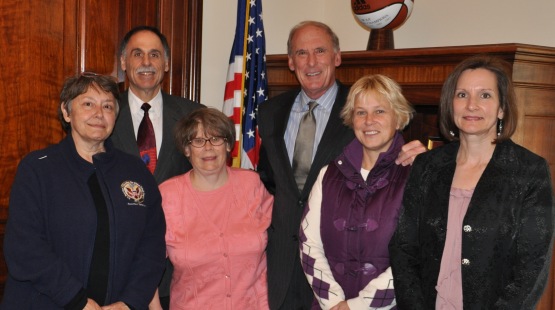 Senator Coats with Members of the Douglas MacArthur Elementary School