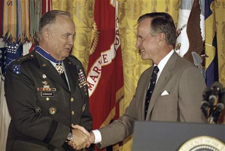 Norman Schwarzkop, George H. Bush