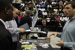 Thousands of Job Seekers Talk to Recruiters