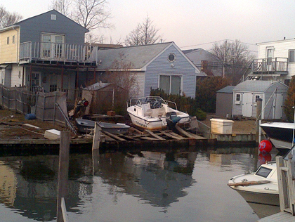 Damage from Sandy in Lindenhurst, Long Island - Nov. 29, 2012 (credit: Sophia Hall / WCBS 880)