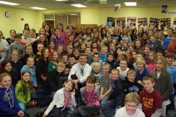 Rep. Paulsen visits Minnewashta Elementary in Excelsior 