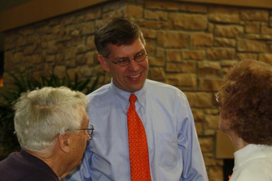 Rep. Paulsen visits with residents at Friendship Village of Bloomington. 