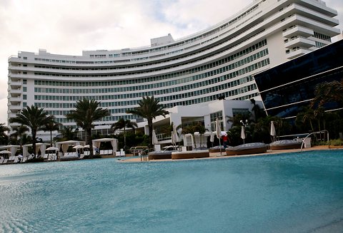 The Alabama football team is staying at the luxe Fontainebleau Hotel in Miami Beach.