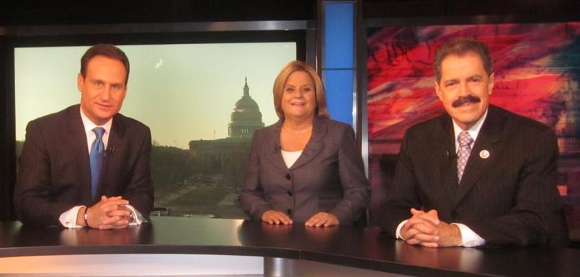 Photo: Hoy estare en Enfoque por Telemundo a las 12 del medio dia hora del este.  Estare con Jose Diaz Balart y la Congresista Ileana Ros-Lehtinen.