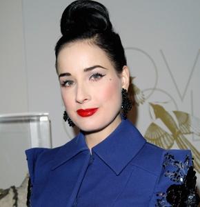 Dita’s ‘von tease’ for Crowe