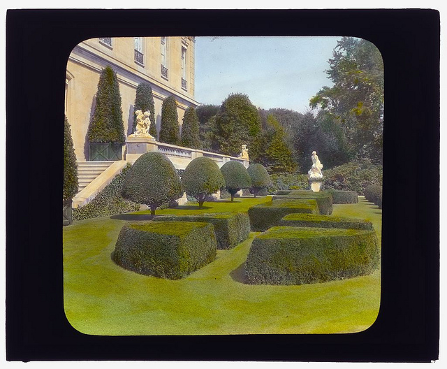 ["The Elms," Edward Julius Berwind, 367 Bellevue Avenue, Newport, Rhode Island. (LOC)