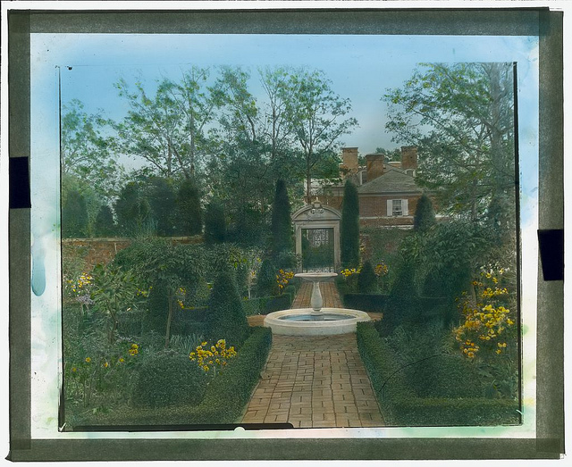 ["The Causeway," James Parmelee house, 3100 Macomb Street, Washington, D.C. (LOC)