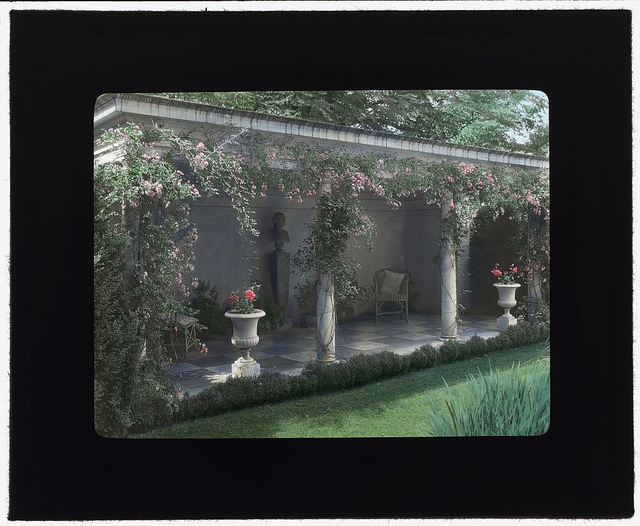 ["Chatham," Colonel Daniel Bradford Devore house, 120 Chatham Lane, Fredericksburg, Stafford County, Virginia. (LOC)