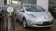 Nissan starts making Leaf in U.S., will offer lower-cost model