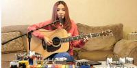 YouTube Musician Pixietea Covers <cite>Marry You</cite> With a Lego Mindstorms Back-up Band