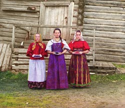 Russian Peasant Girls