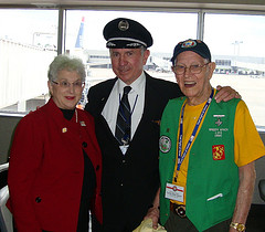 WWII Veteran Curtis Allen Spach, Flight of Honor pilot and Foxx at PTI