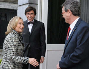 Minister van Buitenlandse Zaken Hillary Rodham Clinton, Premier Di Rupo en Ambassadeur Gutman