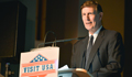 Ambassador Beyer speaks at Visit USA Seminar (Courtesy of Visit USA Committee)