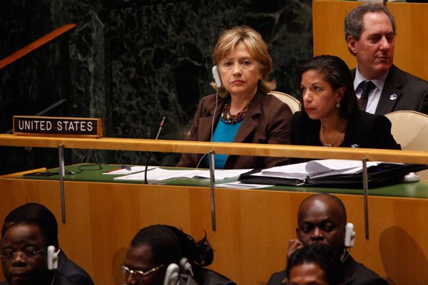 Secretary Clinton and Ambassador Rice listen to President Obama's remarks on Climate Change in the United Nations General Assembly Hall