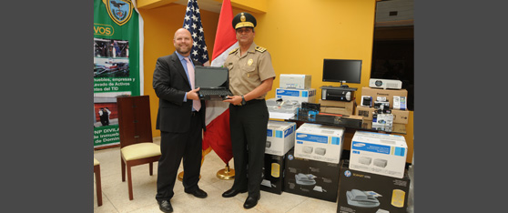 (Feb. 8) U.S. Embassy Narcotics Affairs Section head Jeffrey Hovenier delivered the equipment to the Director of DIRANDRO, general PNP Vicente Romero