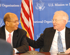 Robert Wood (left) and Ambassador Joseph Macmanus. 