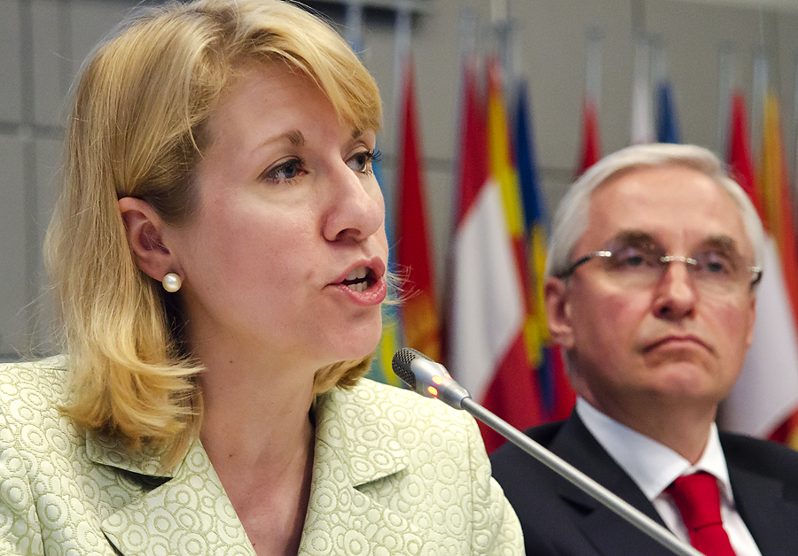 Heather Conley, Director and Senior Fellow at the Center for Strategic and International Studies, speaking at the OSCE Security Days confernce, Vienna, Ausitra, June 25, 2012. (USOSCE/Colin Peters)