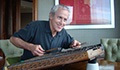 Malcolm Dalglish shares American folk music with his Dulcimer